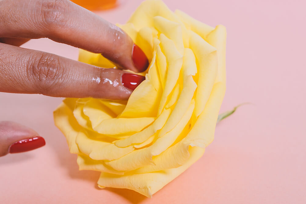 Donne e masturbazione: quel diluvio di pregiudizi sulla sessualità femminile