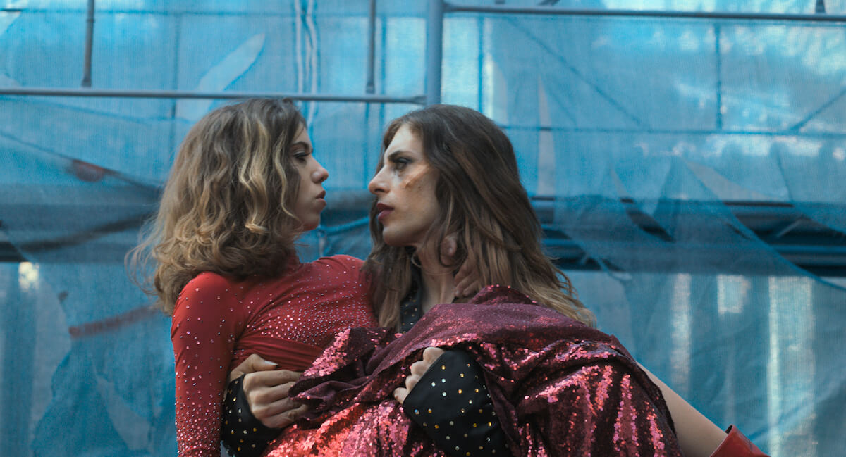 Mix Milano 2022, stasera al via con il noir greco Broadway. Premio Queen of Comedy a Luciana Littizzetto - 0177601 © Neda Film Blue Monday Digital Cube - Gay.it