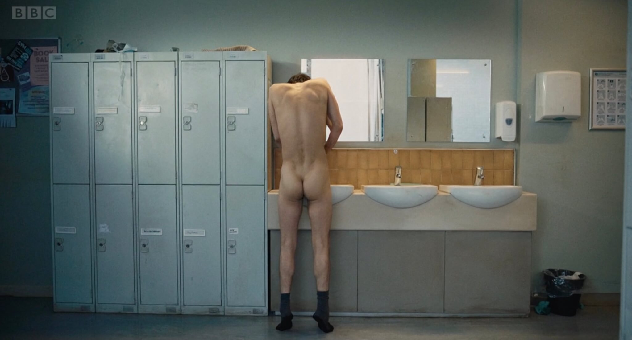 Uomini nudi nelle serie tv 2022: chi vince? - Ben Whishaw in This Is Going To Hurt 2 - Gay.it