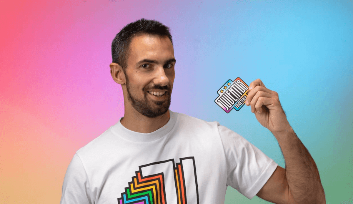 “More Colorful Together”, la campagna Pride targata Juventus a sostegno dell'inclusione - Juventus Pride 2022 a - Gay.it
