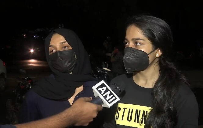 India, Kerala: coppia lesbica perseguitata dai genitori. Il tribunale: “Hanno il diritto di stare insieme”