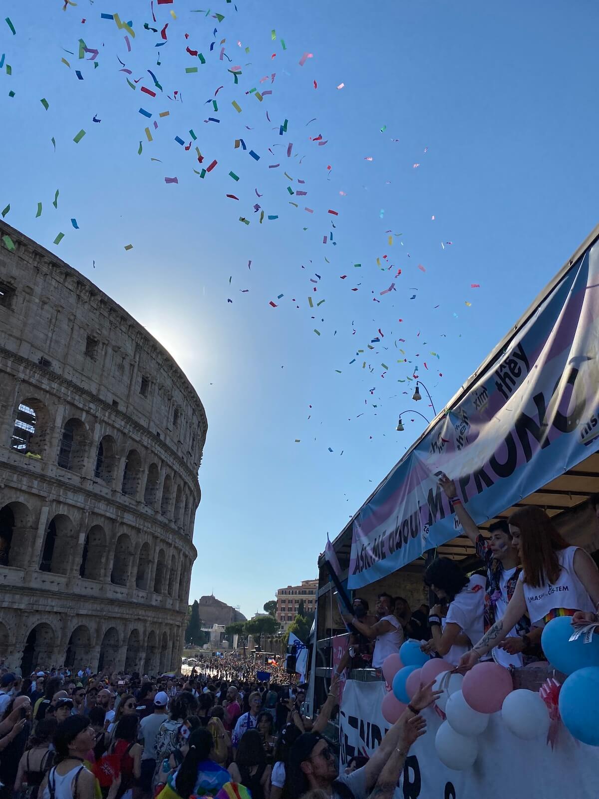 Roma Pride 2022, un trionfo d'Orgoglio. Una giornata indimenticabile, semplicemente la più bella dell'anno - Roma Pride5643 - Gay.it