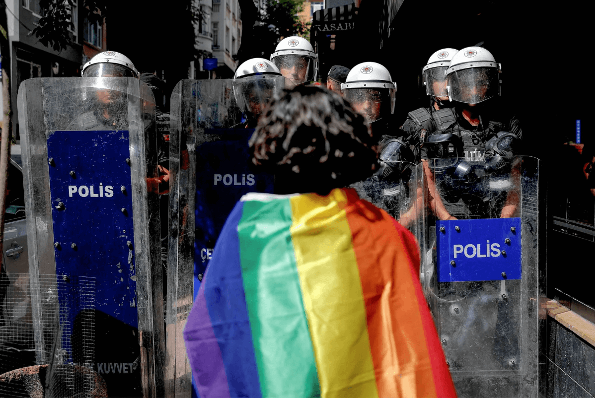 istanbul pride 2022 360 arresti erdogan