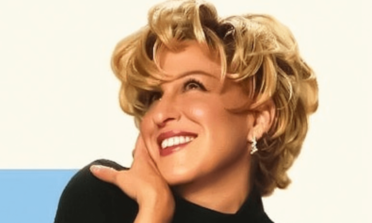 Bufera su Bette Midler e Macy Gray, accusate di transfobia