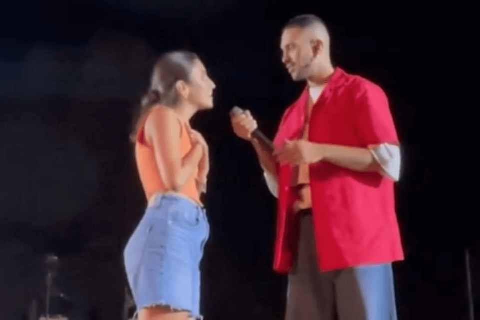 Mahmood aiuta ragazzo a fare coming out facendo cantare sua sorella, il video è virale