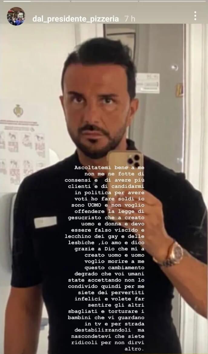 Napoli, bufera sulla pizzeria omofoba: "I gay sono dei pervertiti infelici che torturano i bambini" - Massimiliano Di Caprio 3 - Gay.it