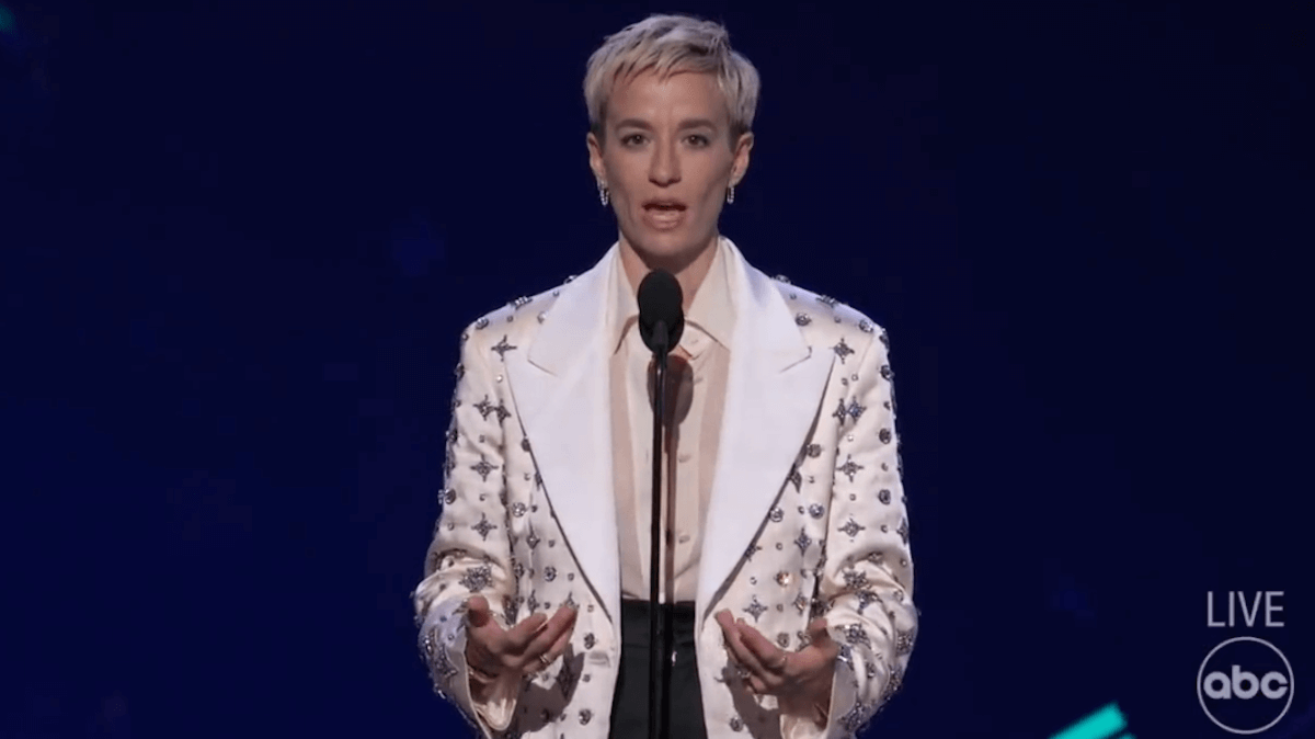 Megan Rapinoe licenziata da un marchio per il suo sostegno alle atlete trans - Megan Rapinoe 1 - Gay.it