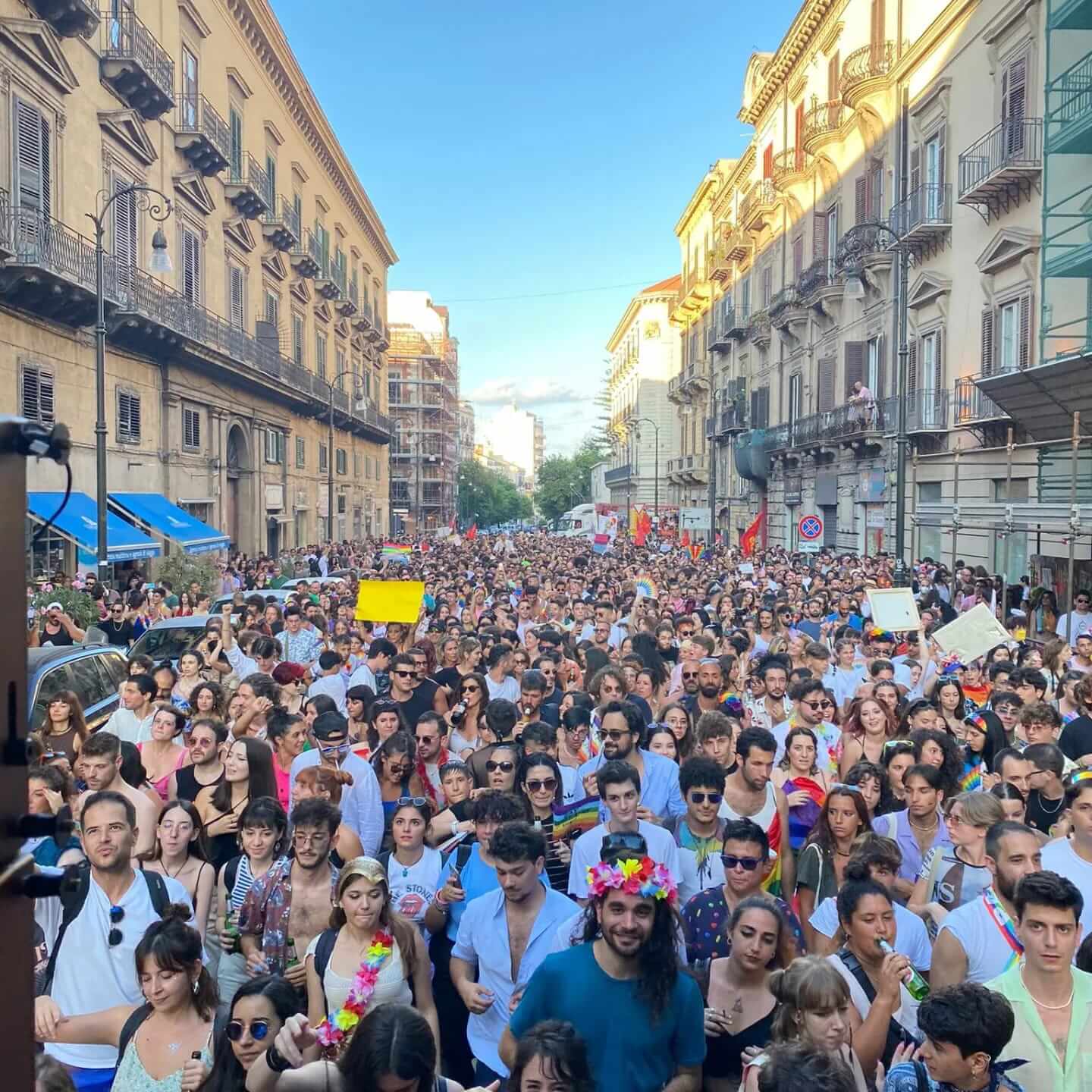 Onda Pride 2022, 130.000 persone in strada tra Brescia, Como, Viterbo e Palermo - Palermo PRide - Gay.it