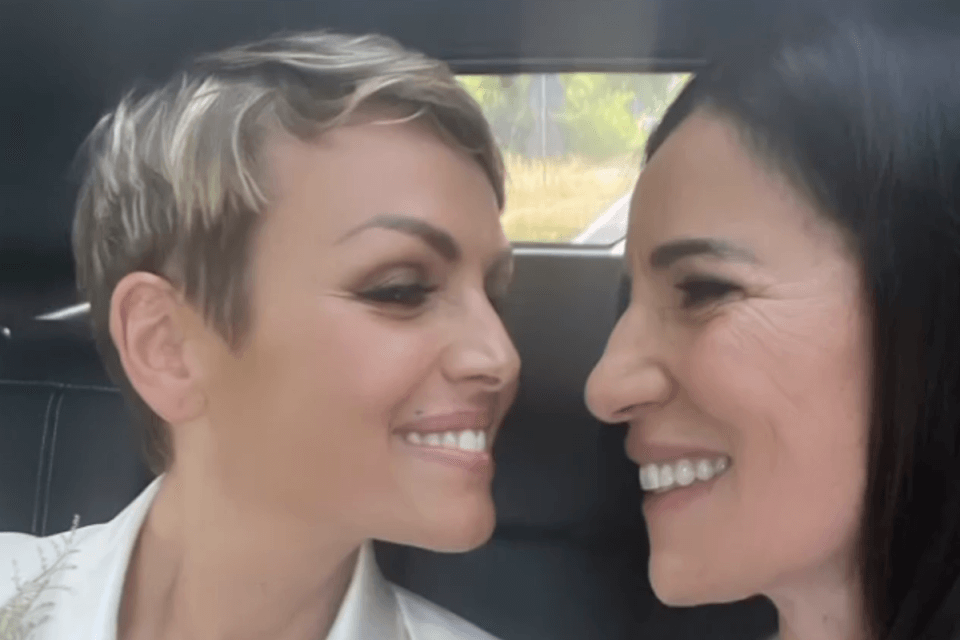 Paola Turci e Francesca Pascale si sono unite civilmente: "We Said Yes, è una cosa bellissima" - Paola Turci e Francesca Pascale - Gay.it