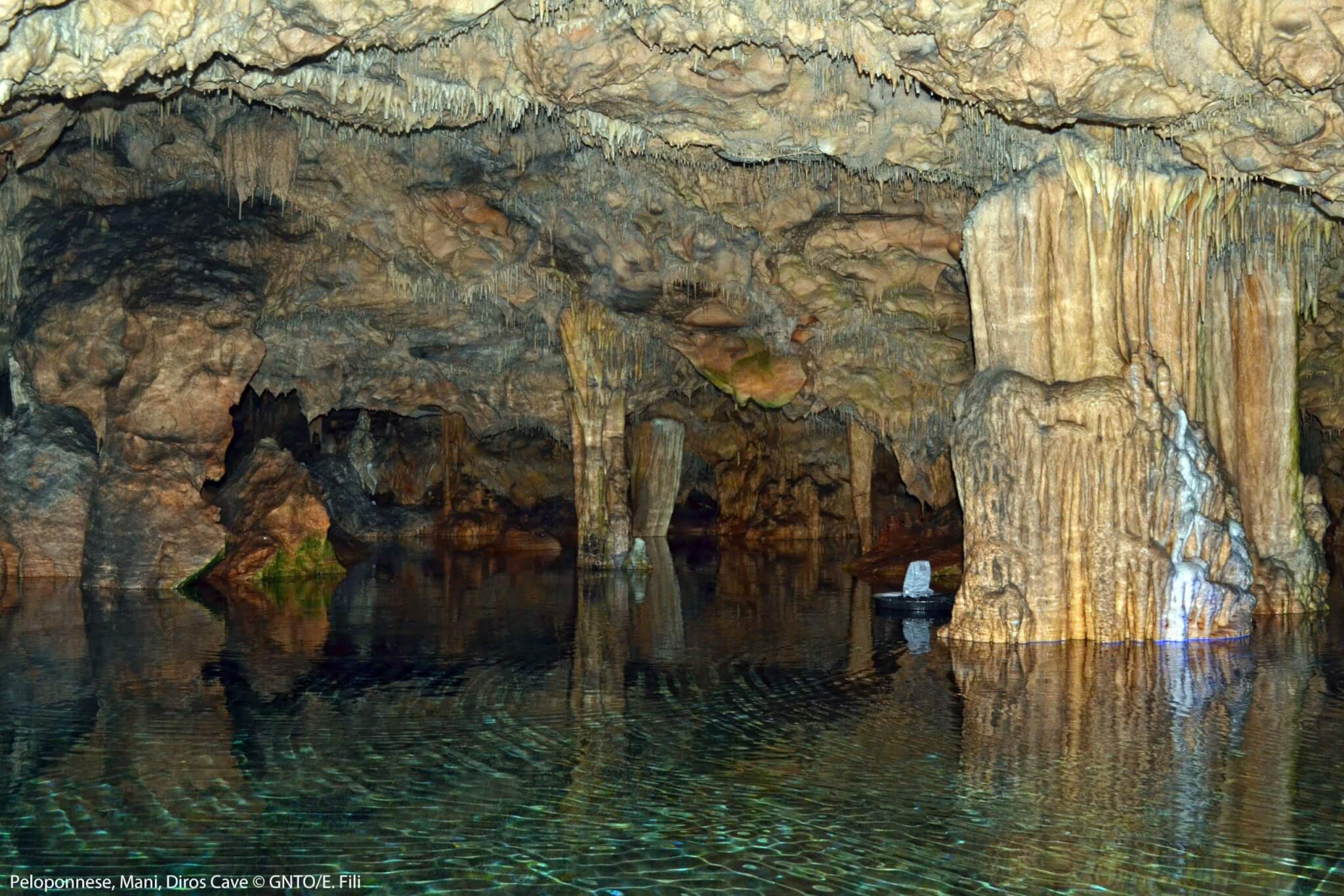 Peloponnese_Mani_DirosCaves