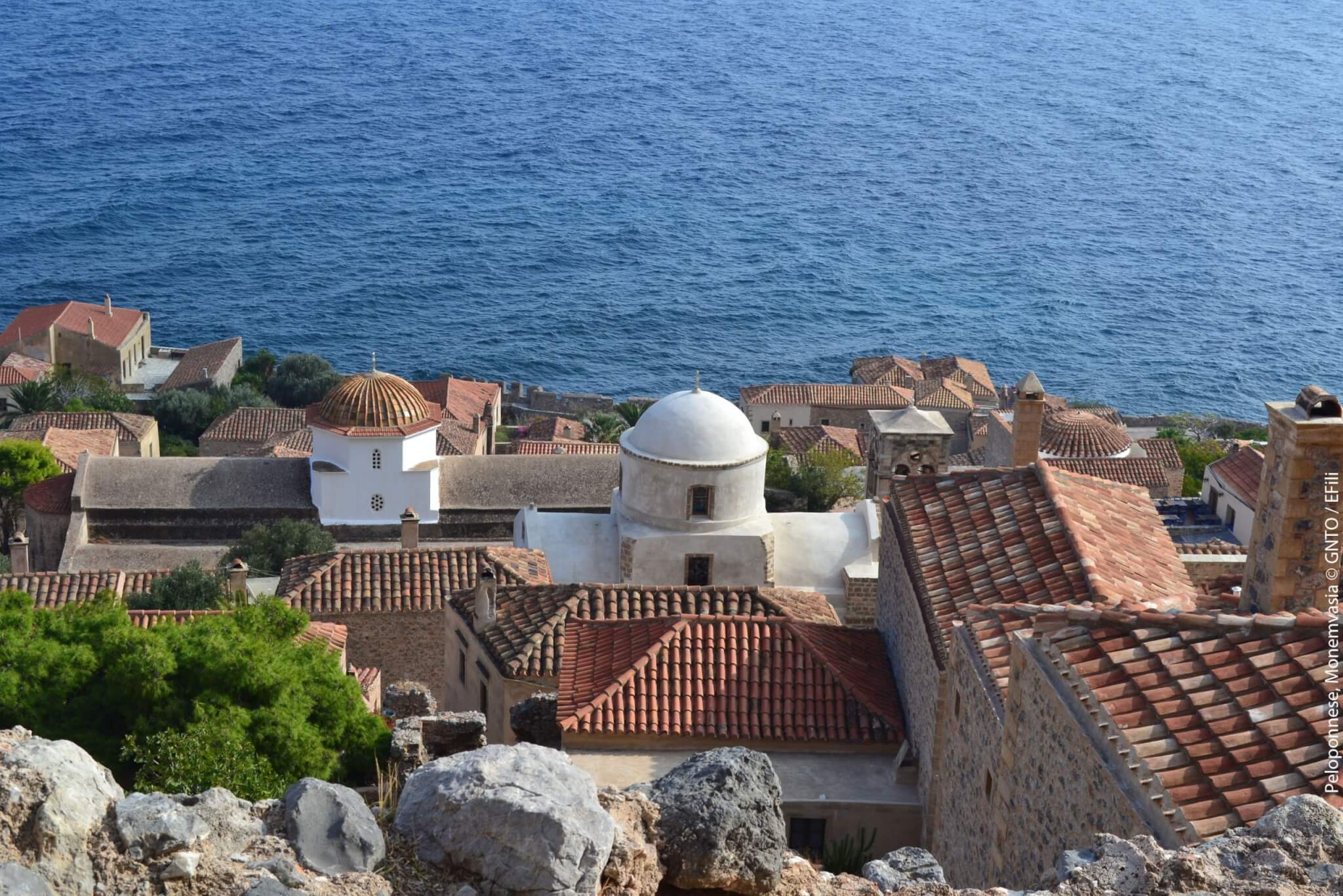 Vacanza in Peloponneso, la bellezza eterna di una terra per tutte le stagioni - Peloponnese Monemvasia 0490 EFili scaled - Gay.it