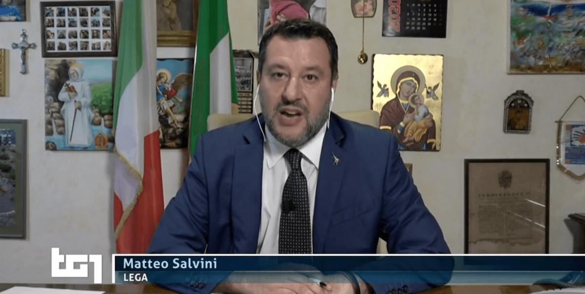 I deliri omotransfobici di Salvini: “A scuola appello senza nome per non discriminare i bambini fluidi” – VIDEO
