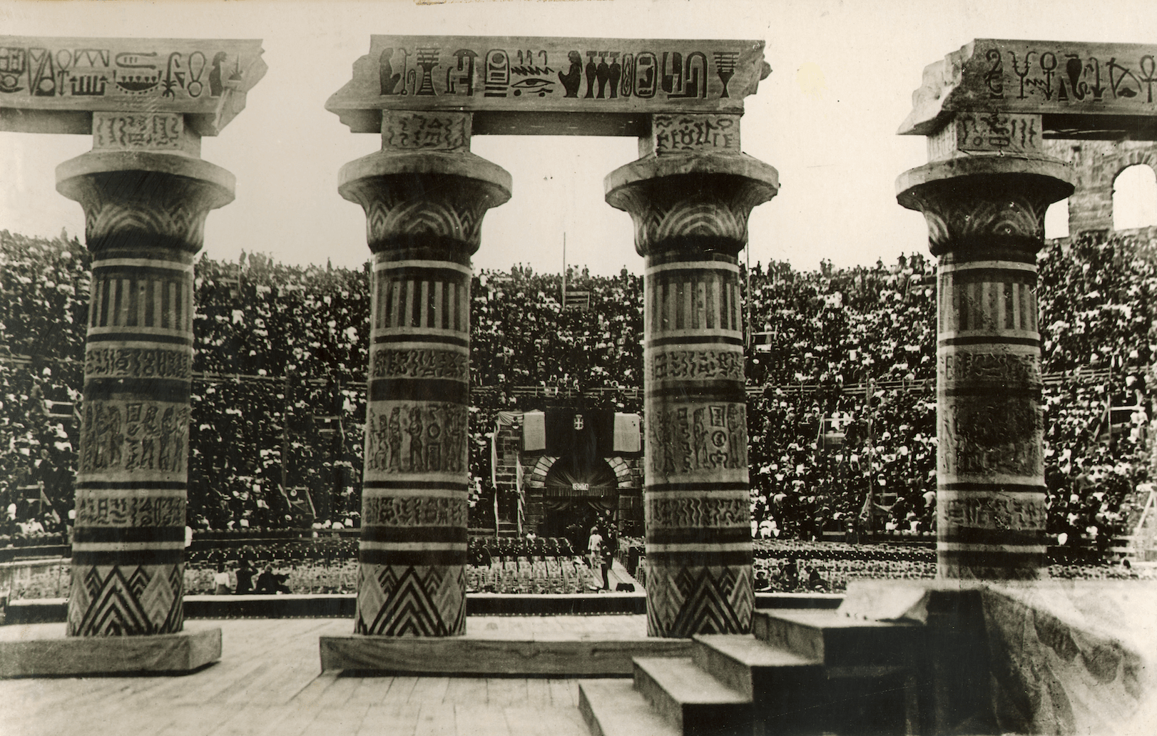 10 Motivi per vedere un’opera all’Arena di Verona
