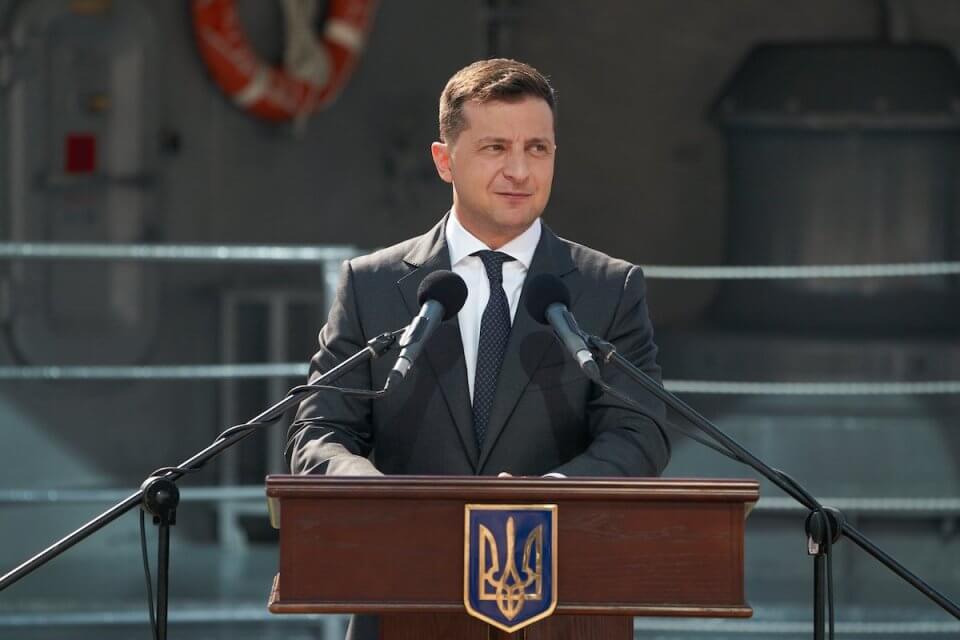 Ucraina, boom di firme per il matrimonio egualitario. Zelensky ha 10 giorni per rispondere alla petizione