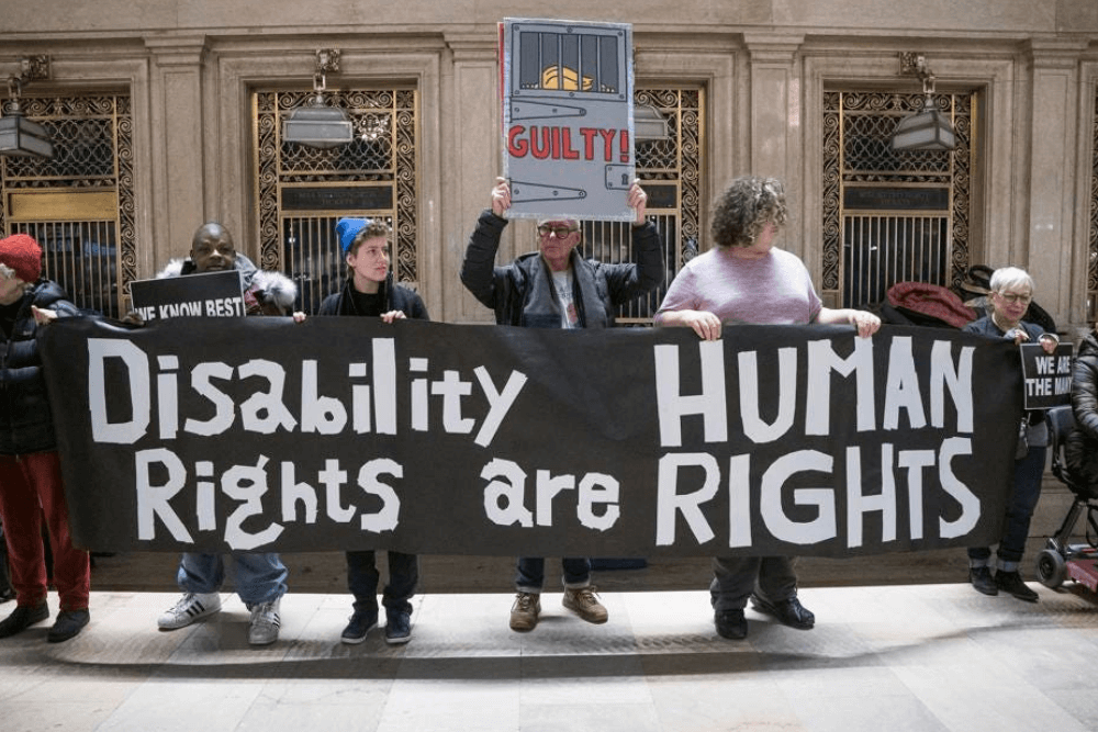 Cos’è l’abilismo, come si presenta e perché ha mille volti