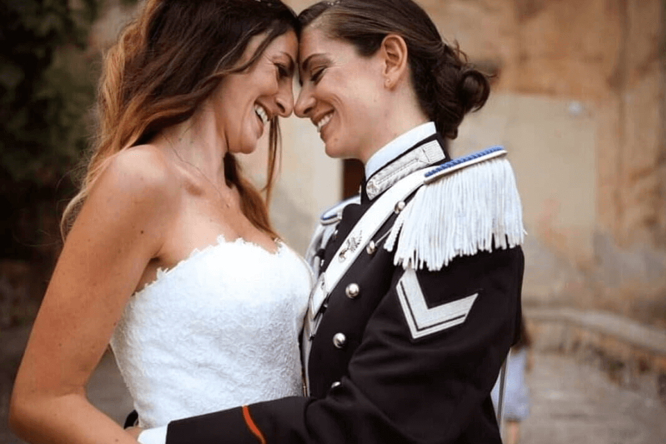 elena claudia carabinera imprenditrice unione civile coppia lesbica lgbtq