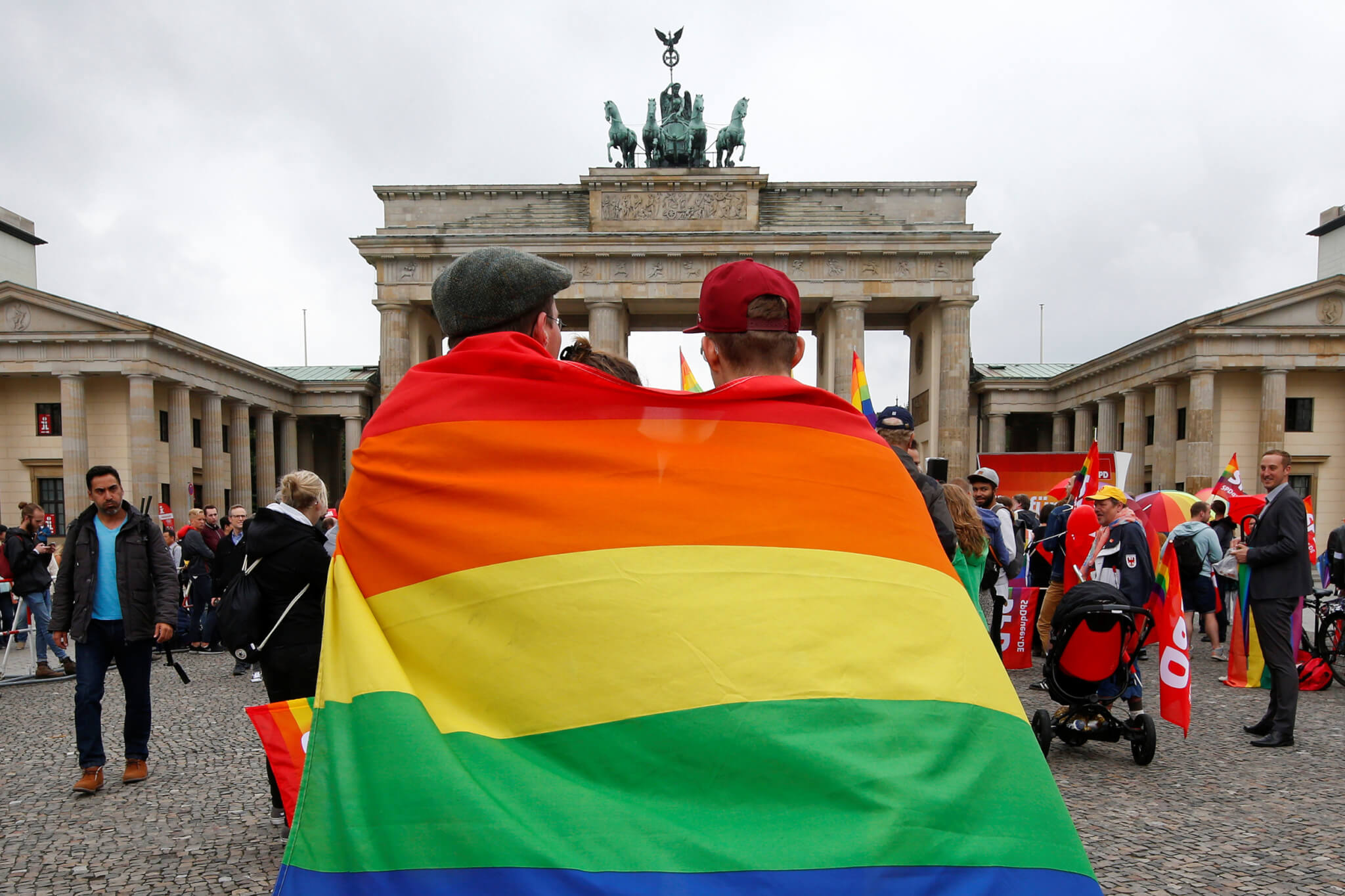 legge-omobitransfobia-germania