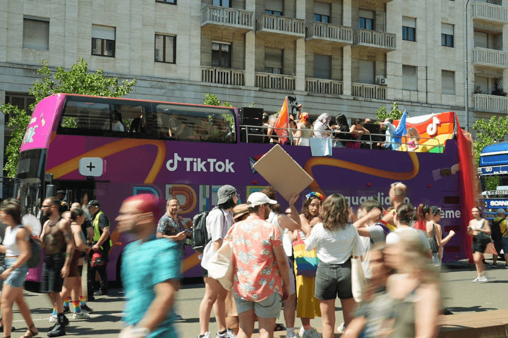 tiktok-milano-pride-2022