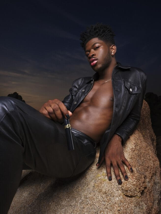 Lil Nas X nuovo volto Yves Saint Laurent per trucco e fragranze - Lil Nas X nuovo volto di Yves Saint Laurent Beauty 2 - Gay.it