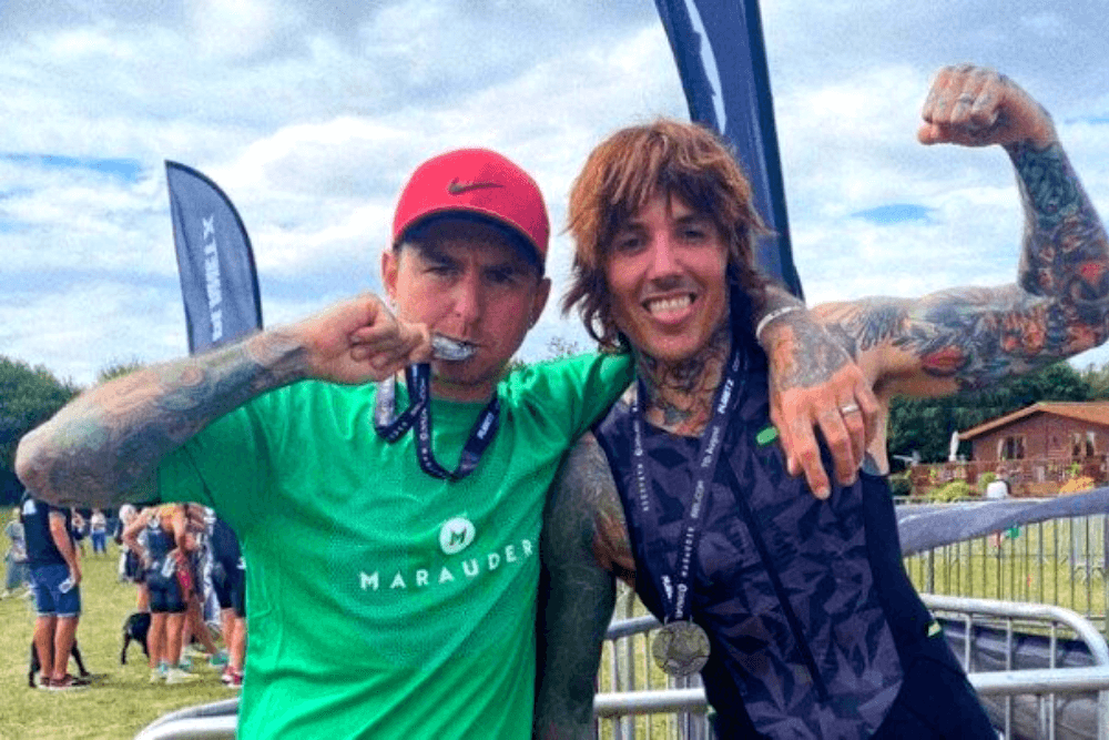 Ucraina: i Bring Me The Horizon partecipano ad evento Triathlon per raccogliere fondi destinati a UkrainePride