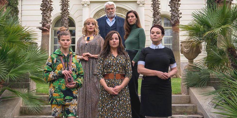 Queer Lion 2022, ecco i 19 film in Concorso a Venezia 79 - l origine du mal 1 - Gay.it