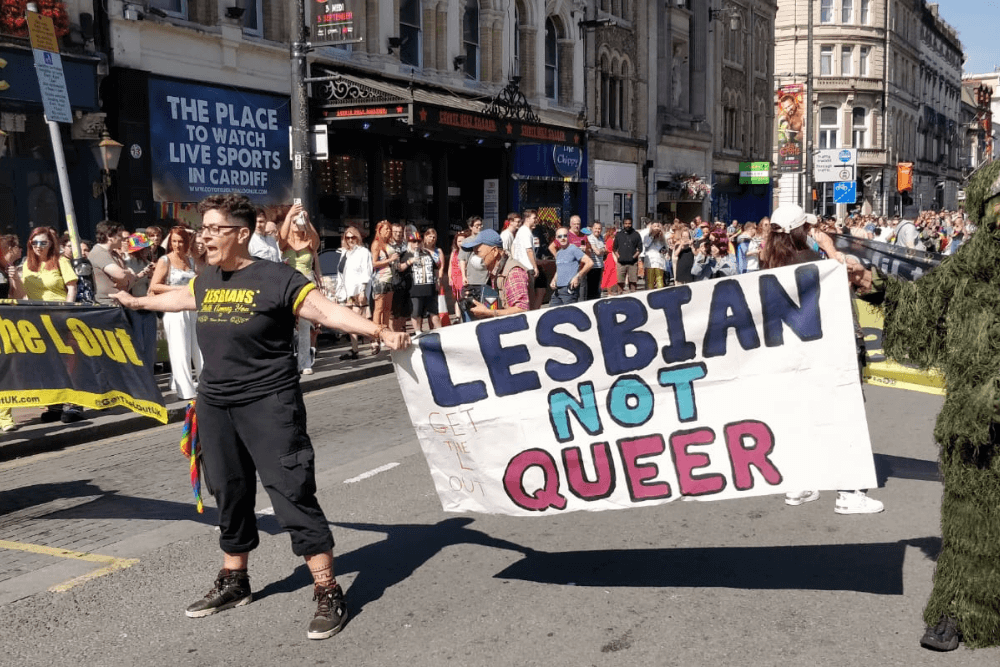 terf-cacciate-dal-cardiff-pride