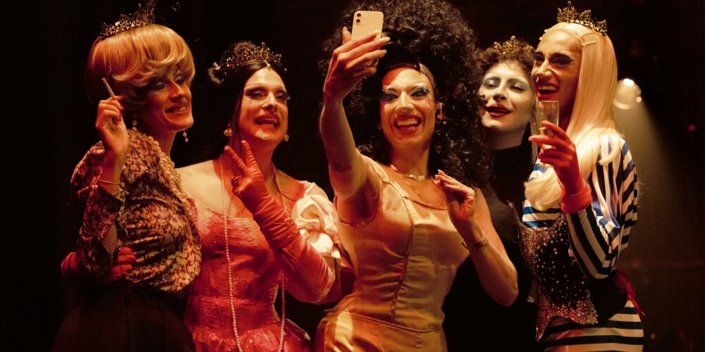 Queer Lion 2022, ecco i 19 film in Concorso a Venezia 79 - trois nuits par semaine 1 - Gay.it