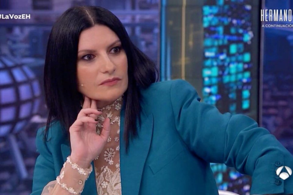Se Laura Pausini si rifiuta di cantare Bella Ciao, dov’è il ruolo dell’arte nella politica?