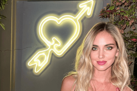Chiara Ferragni: "Andate a votare, proteggiamo e creiamo nuovi diritti. Non torniamo indietro di decenni" - Chiara Ferragni - Gay.it
