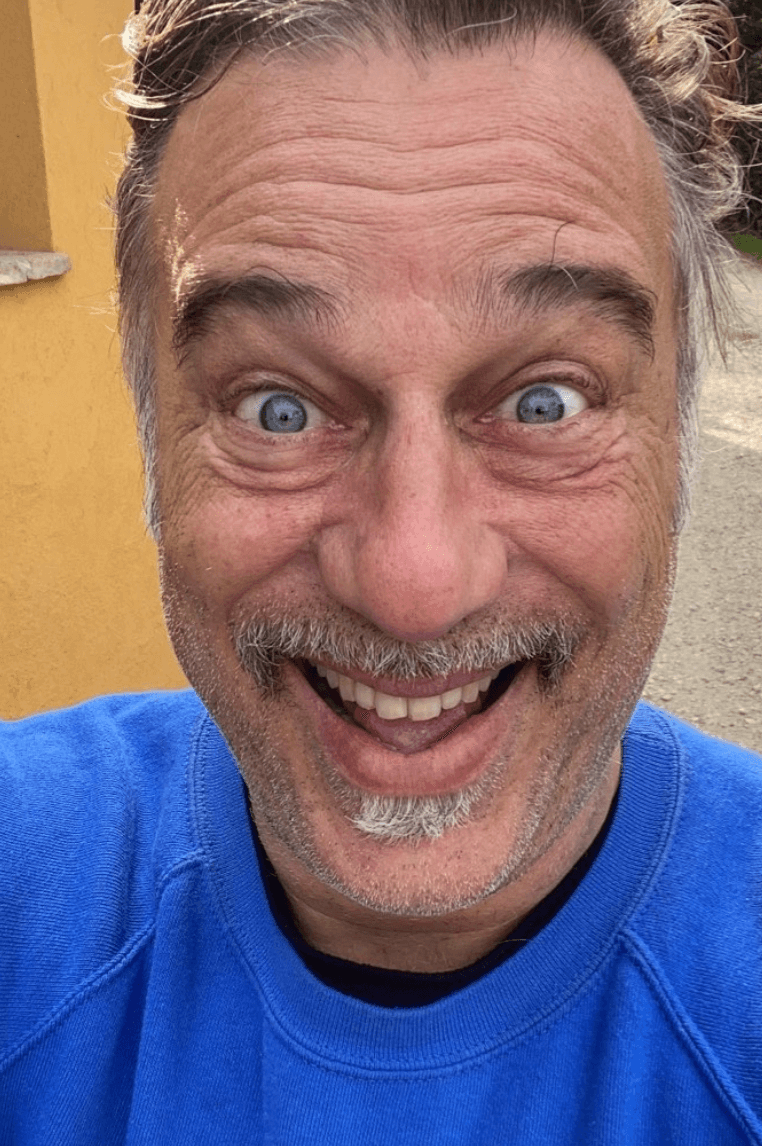 Ballando con le Stelle 2022, ecco i 13 concorrenti - Dario Cassini - Gay.it