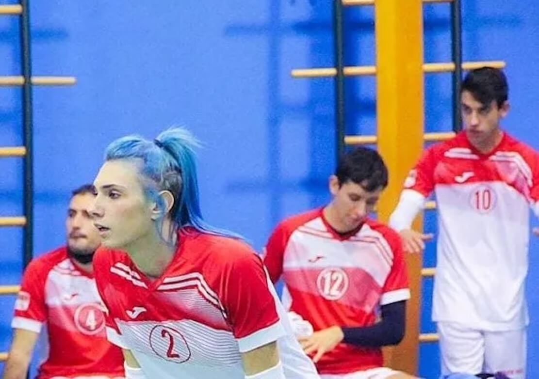 Eleonora Pescarolo, pallavolista trans* costretta a giocare con gli uomini. Sognando il volley femminile