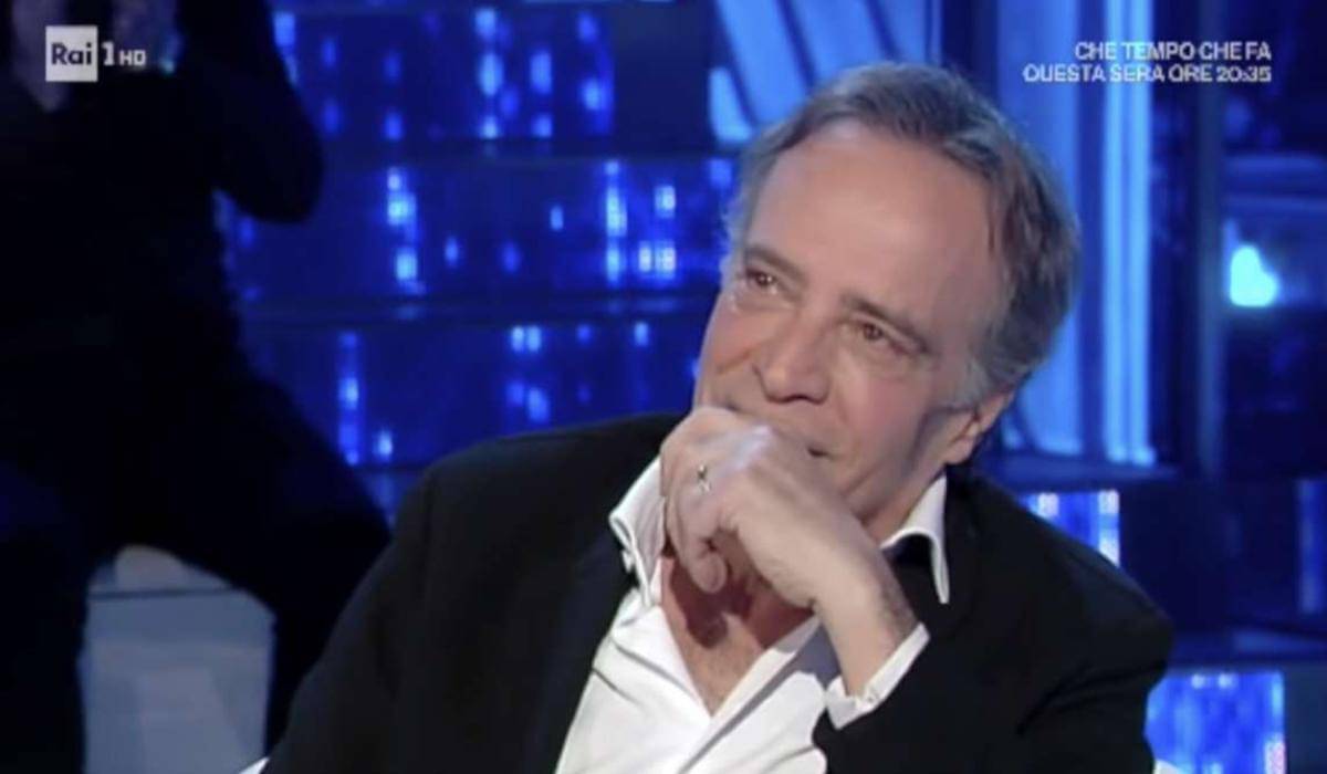 Ballando con le Stelle 2022, ecco i 13 concorrenti - Enrico Montesano - Gay.it