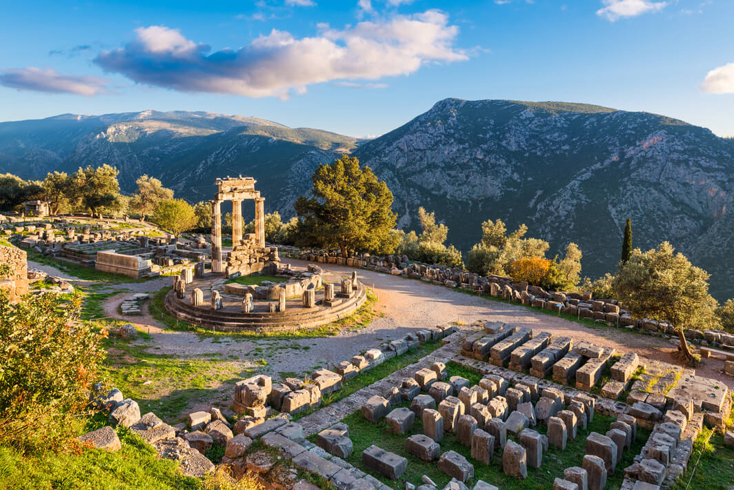 Τα θαύματα της Ελλάδας: 5 απίστευτα μέρη που πρέπει να επισκεφτείτε απολύτως