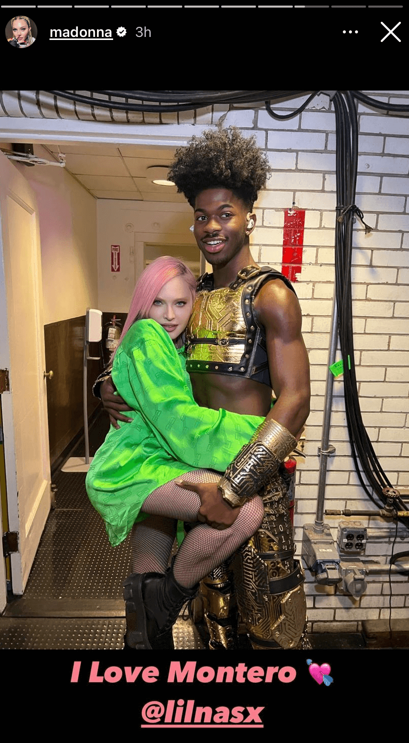Lil Nas X offre la pizza ai manifestanti omofobi che lo contestano - VIDEO - Lil Nas X madonna - Gay.it