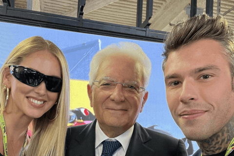 Fedez vs. Giorgia Meloni: "A 18 anni sparavo stronz*te. Anche lei diceva che Mussolini ha fatto cose buone" - Mattarella Fedez e Chiara Ferragni - Gay.it