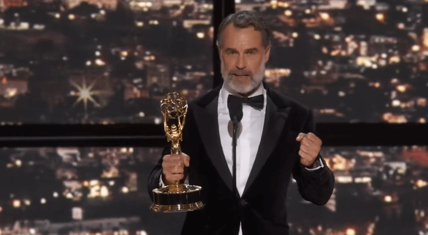Emmy 2022, i vincitori. Trionfano Zendaya e Lizzo. Murray Bartlett ringrazia il fidanzato Matt – VIDEO