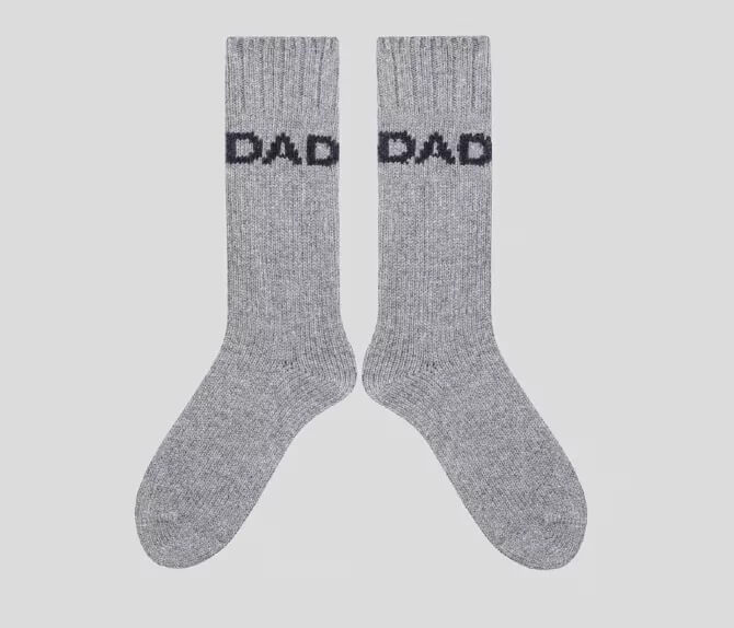 Neil Patrick Harris lancia la Dad/Papà collection ispirata dai suoi figli - Neil Patrick Harris lancia la DadPapà collection ispirata dai suoi figli 4 - Gay.it