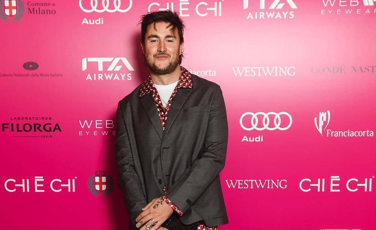 Nicolo Cerioni eletto stylist dell’anno: “Grazie a mio marito e ai miei figli, lo dedico ai Misfits come me”