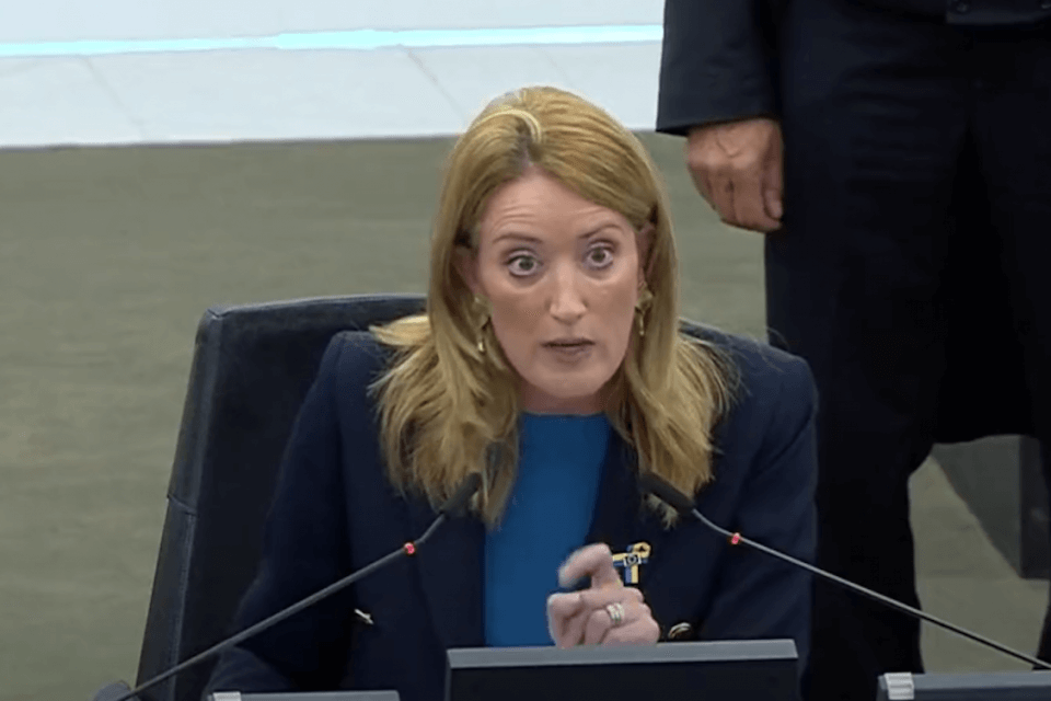 EuroPride Belgrado, la presidente UE Roberta Metsola: “Troppa discriminazione, ne abbiamo ancora bisogno” – VIDEO