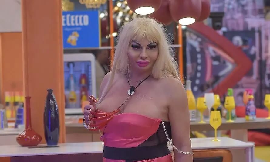 Elenoire Ferruzzi Gay.it