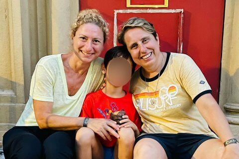 Famiglie Arcobaleno a Meloni "Colpisce i figli per criminalizzare i genitori" - famigliearcobaleno - Gay.it