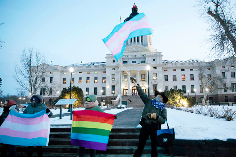 USA: il Montana cancella le identità trans*, una legge vieta il cambio di genere sui documenti
