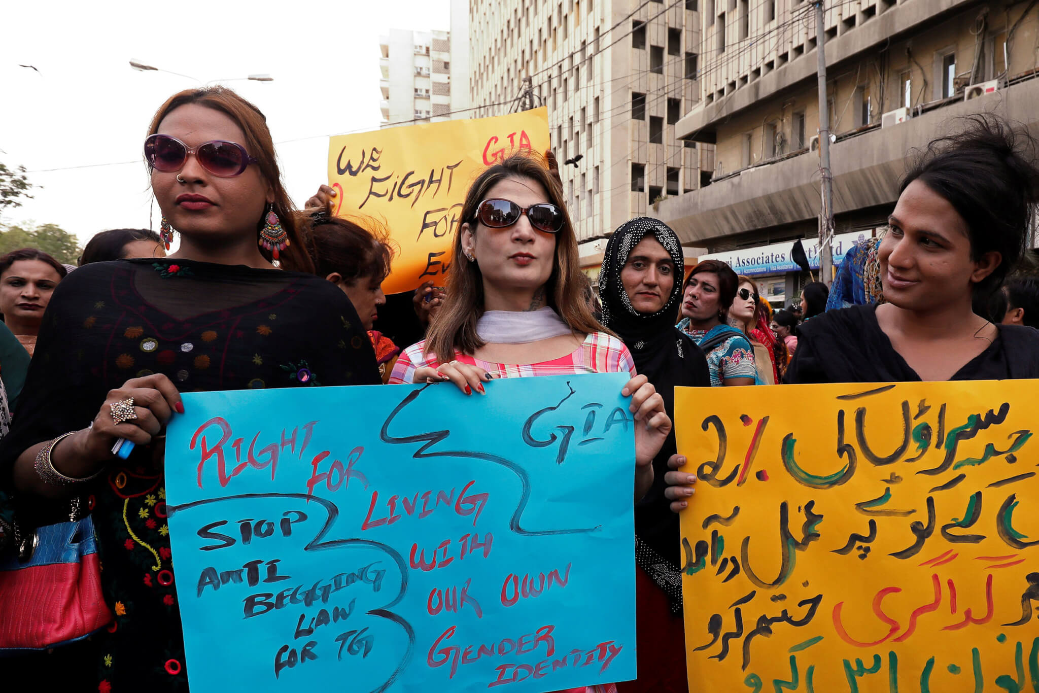 Legge diritti trans* Pakistan Gay.it