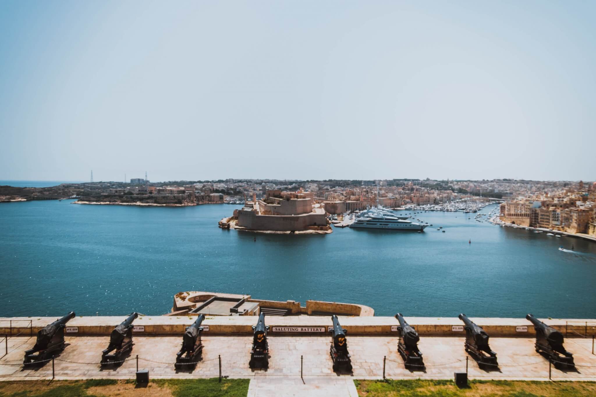 Scopri Malta: una vacanza tra splendidi paesaggi, storia e divertimento - pexels kristina paukshtite 1591250 scaled - Gay.it