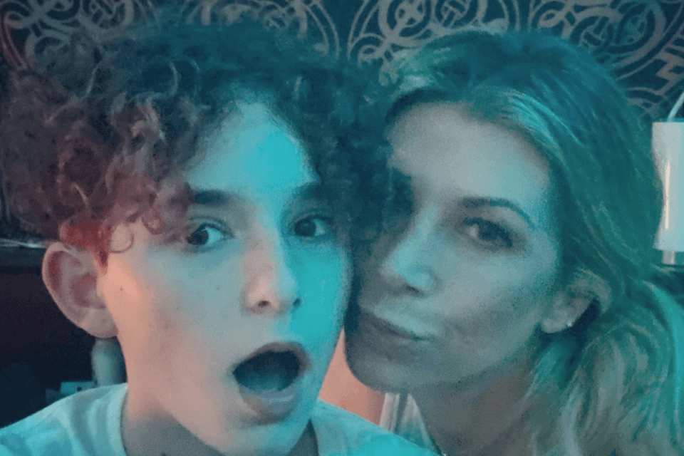 Alexis Bellino, un tempo fervente cristiana omofoba e oggi mamma orgogliosa di suo figlio trans*