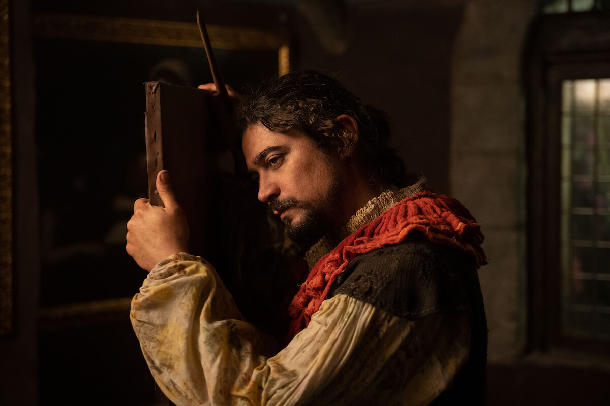 Nel Caravaggio di Michele Placido la dibattuta omosessualità del Maestro è ancor meno di un'Ombra - DSC5747 Scamarcio Foto Credit Luisa Carcavale - Gay.it