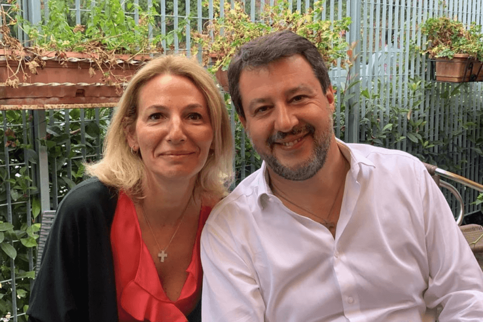Simona Baldassarre ministra della famiglia? È convinta che la “lobby gay” voglia “indottrinare i bambini”