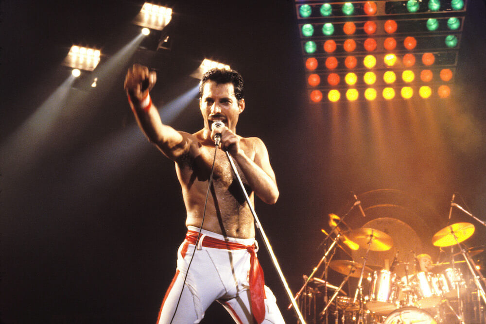 Queen: dopo 34 anni torna la voce di Freddie Mercury con il singolo inedito “Face It Alone” – VIDEO