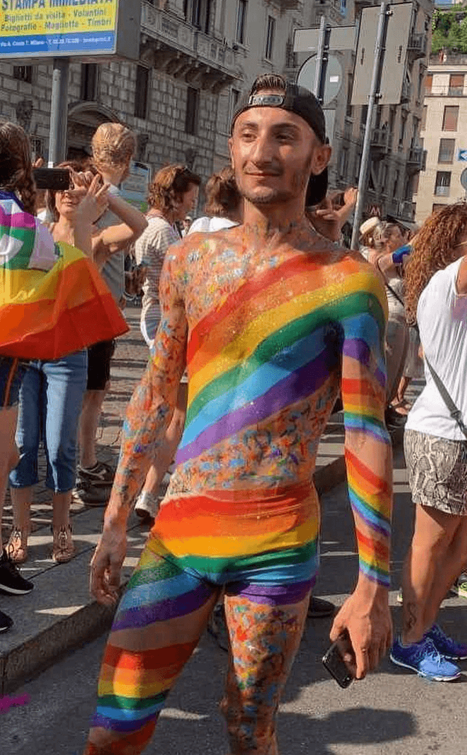 Ramon Agnelli, il coming out social del ballerino di Amici - Ramon Agnelli rainbow - Gay.it