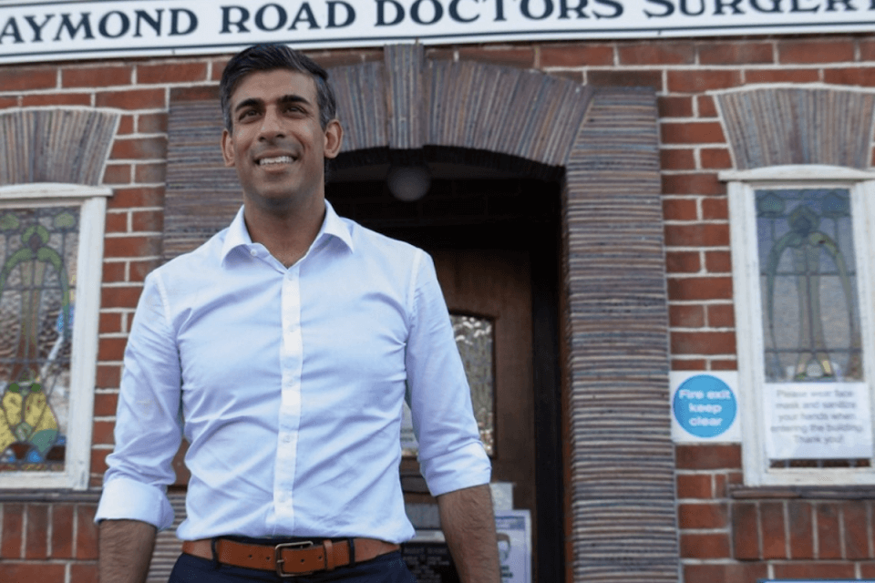 Rishi Sunak, il premier inglese all’attacco dei diritti delle persone trans*